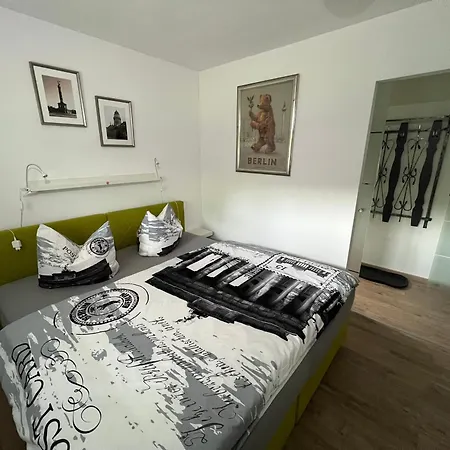 Vor Den Toren Berlins *